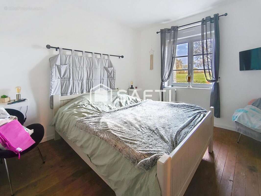 Photo 8 - Maison à SAINT-GERMAIN-DE-CLAIREFEUILLE