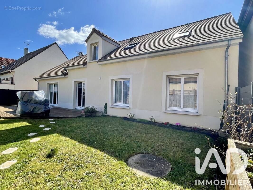 Photo 1 - Maison à VIRY-CHATILLON