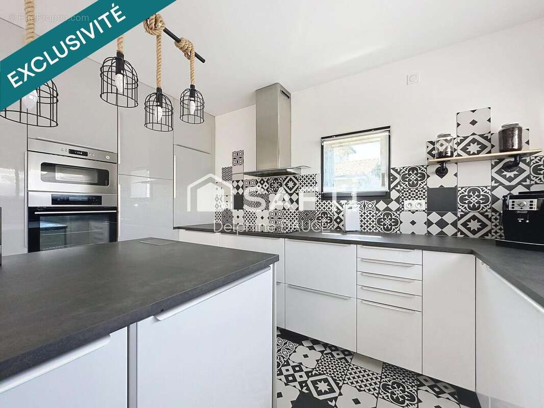 Photo 2 - Maison à CUGAND