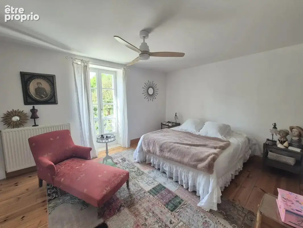 Ensemble immobilier de prestige avec maison bourgeoise, dépendances, piscine et lac – Entre Agen et Nérac, Lot-et-Garonne - photo 9