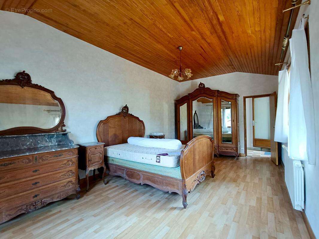 Maison à VILLENEUVE-SUR-LOT