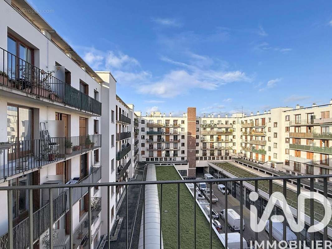 Photo 6 - Appartement à LEVALLOIS-PERRET