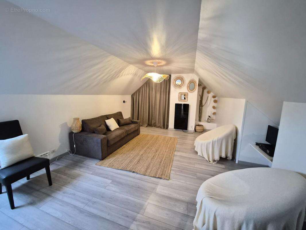 Magnifique maison moderne de 8 pièce(s) 230 m2 aux portes de Granville - photo 9