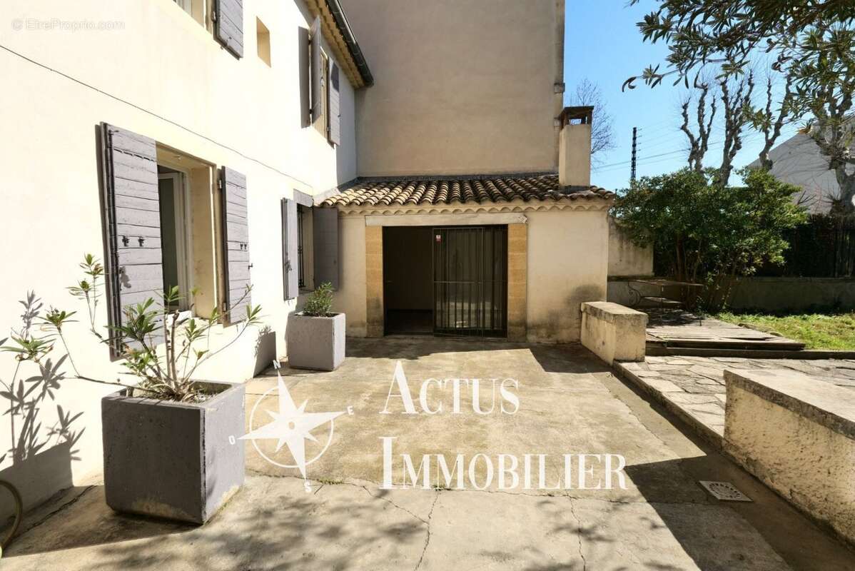 Maison à SALON-DE-PROVENCE