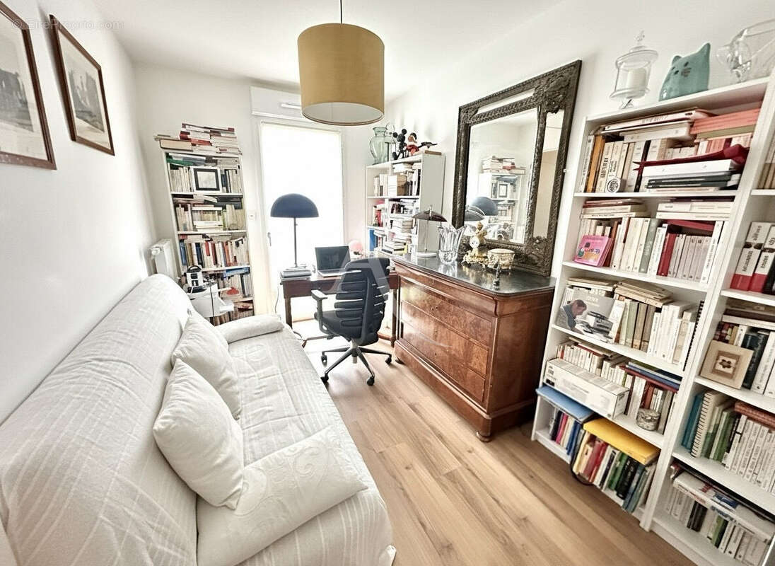 Maison à BUSSY-SAINT-GEORGES