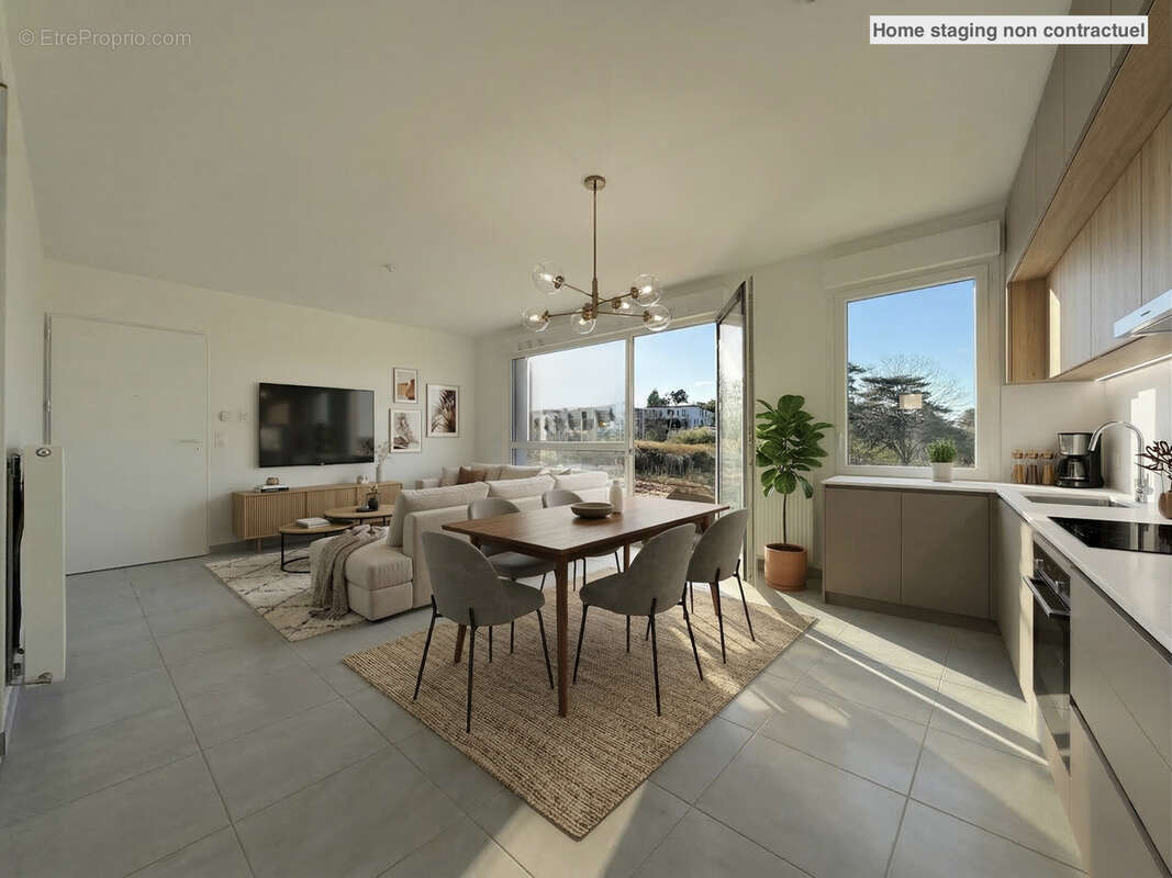 Appartement à LA TOUR-DE-SALVAGNY