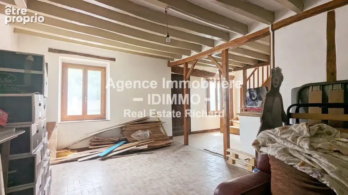 A vendre Ensemble immobilier avec deux maisons indépendantes sur 964 m2 - photo 14