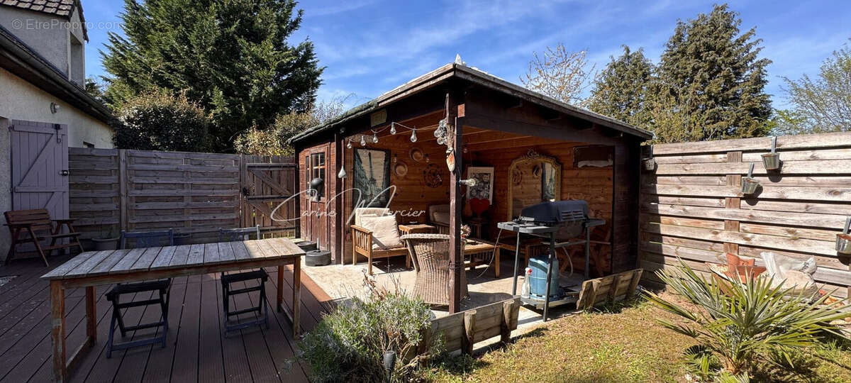 Appartement à BAZAINVILLE