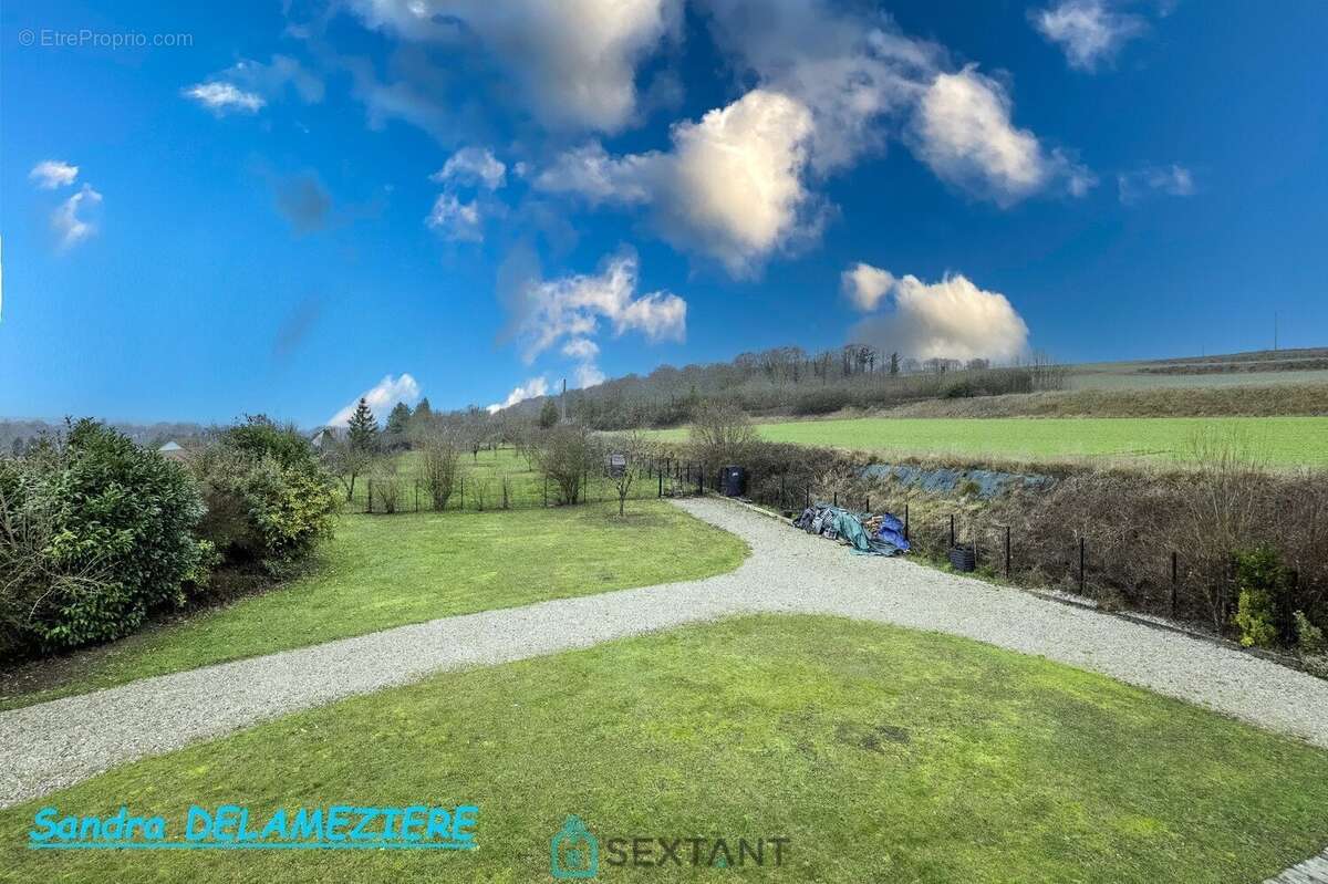 Maison à FLIXECOURT