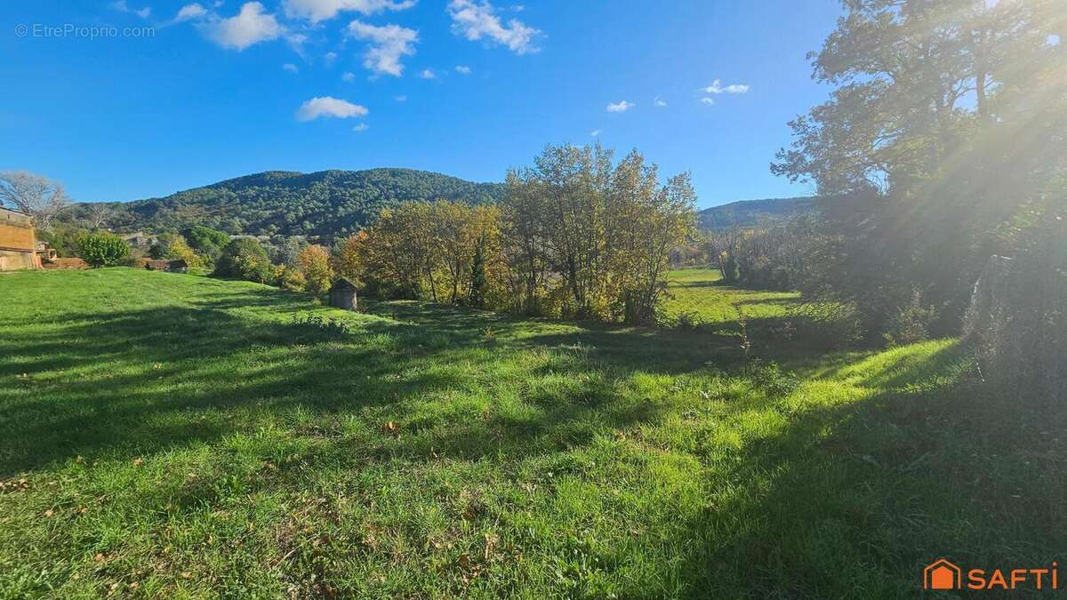 Photo 2 - Terrain à SALERNES