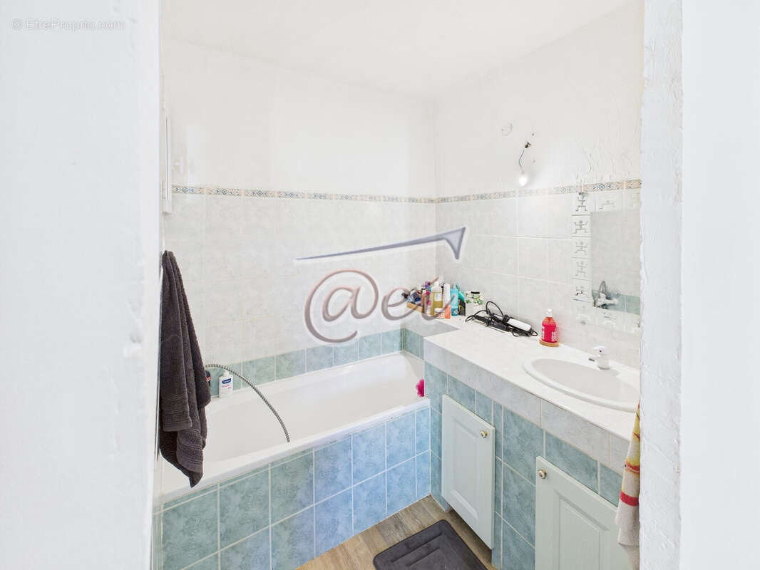 Maison à SAINT-MAXIMIN-LA-SAINTE-BAUME