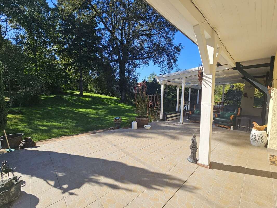 Maison à LALINDE