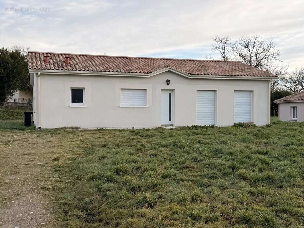 Maison à BAZAS