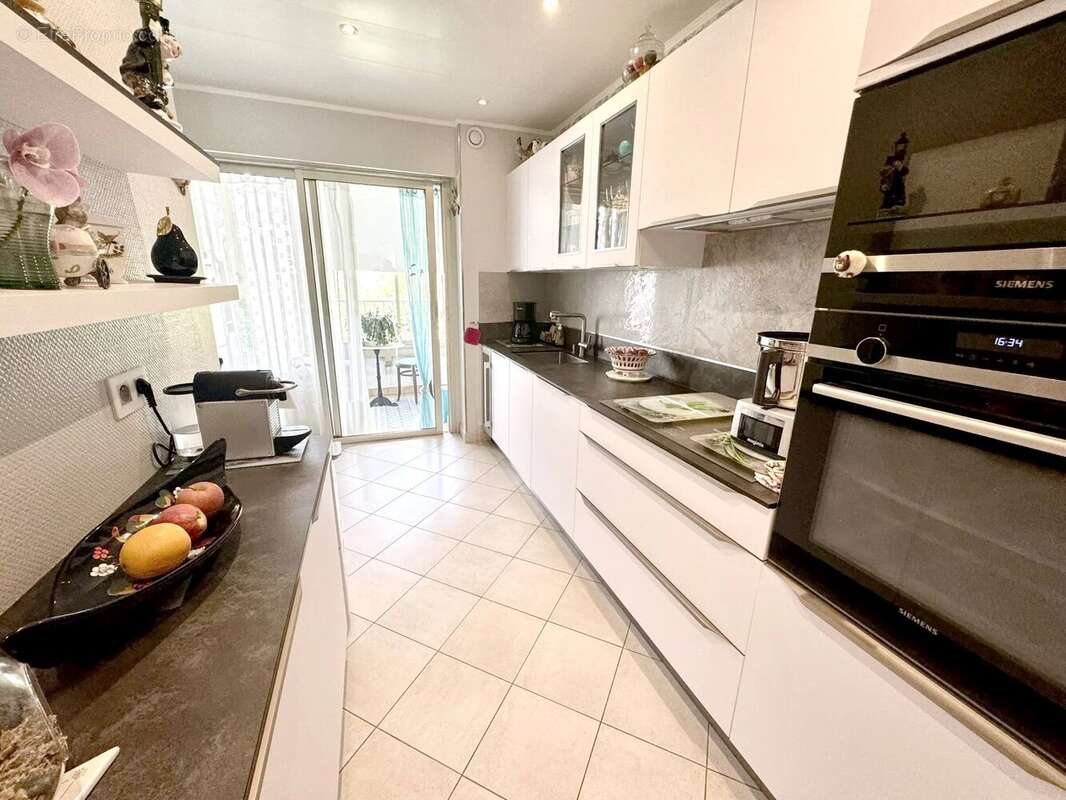 Cannes vente 3/4 pieces dans residence standing - photo 5
