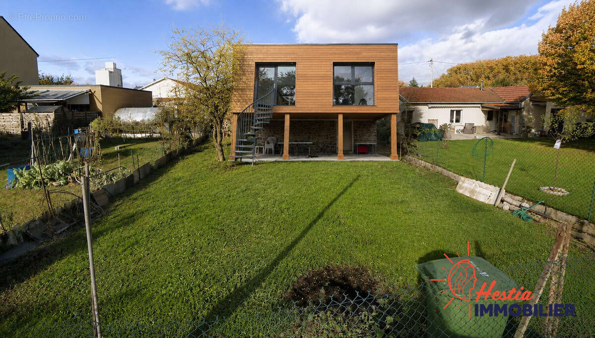 Terrain 764 m² à Chalons-En-Champagne  - photo 5