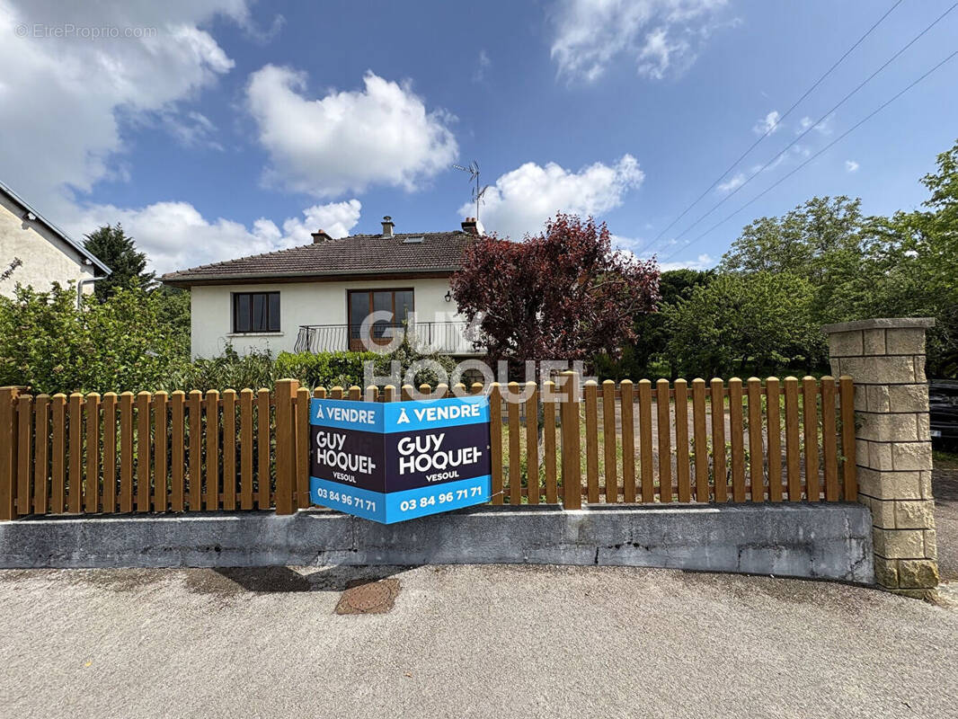Maison à FROTEY-LES-VESOUL