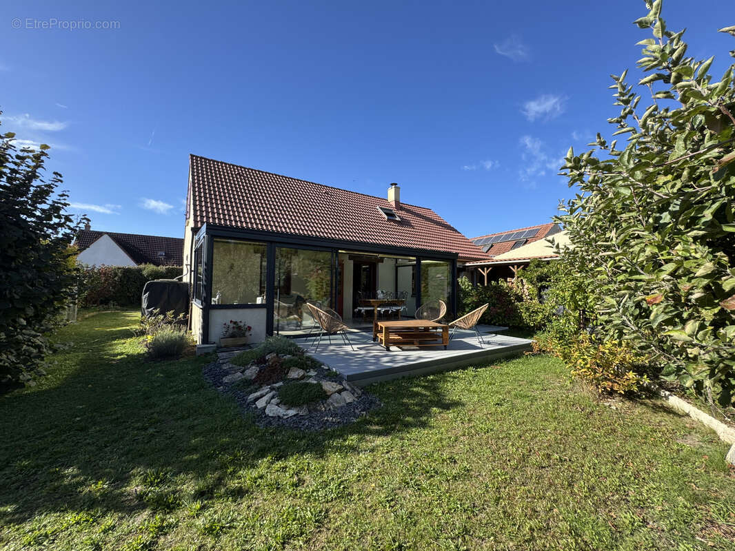 Maison à FLEURY-LES-AUBRAIS