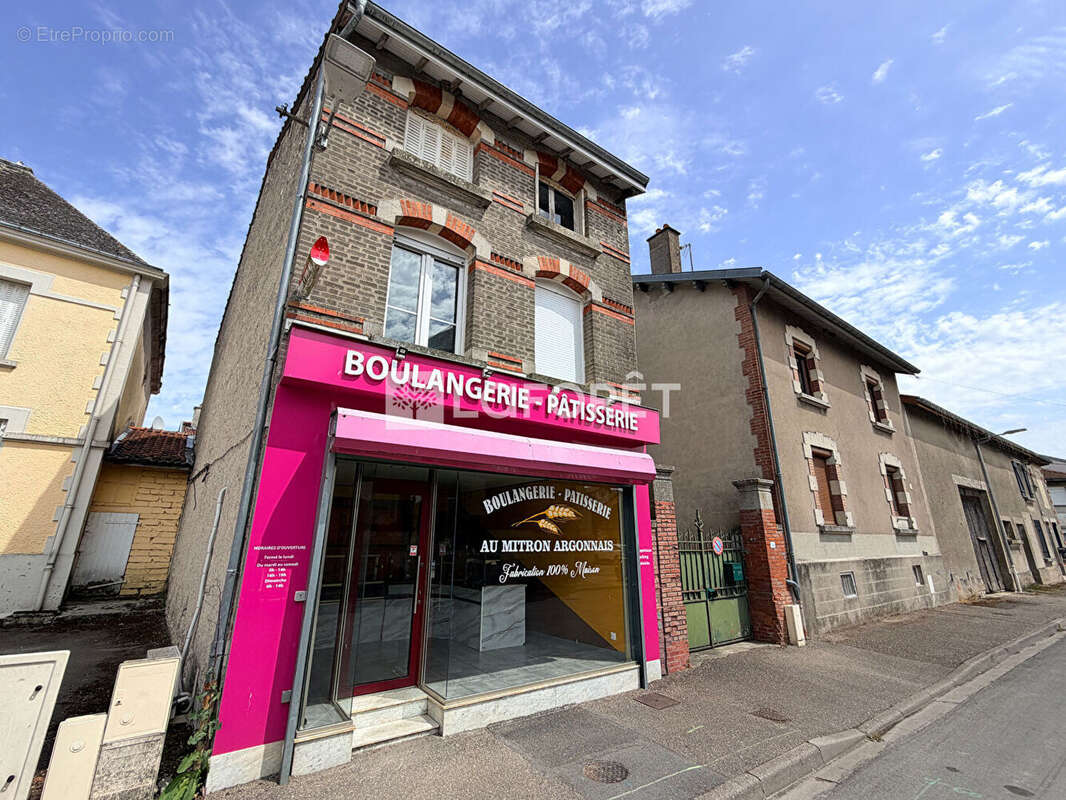 Varennes-en-argonne - immeuble 171 m² - photo 13