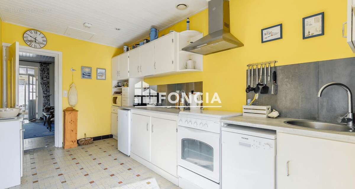 Maison à TALMONT-SAINT-HILAIRE