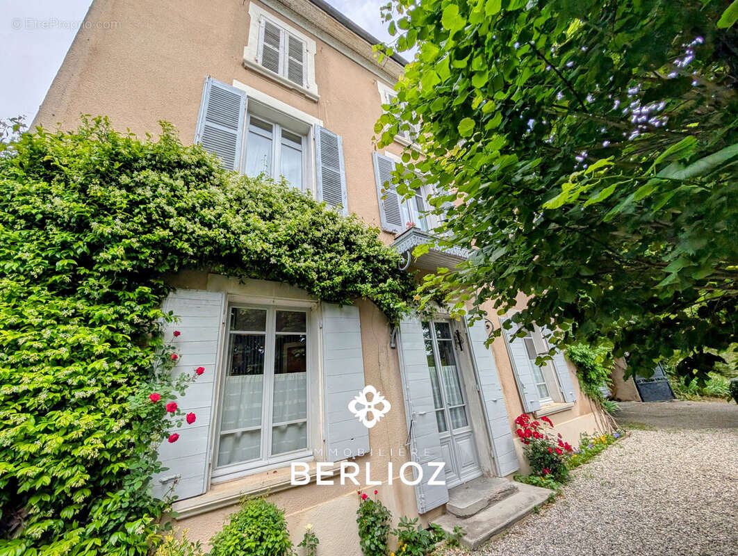Maison à SAINT-MARTIN-LE-VINOUX