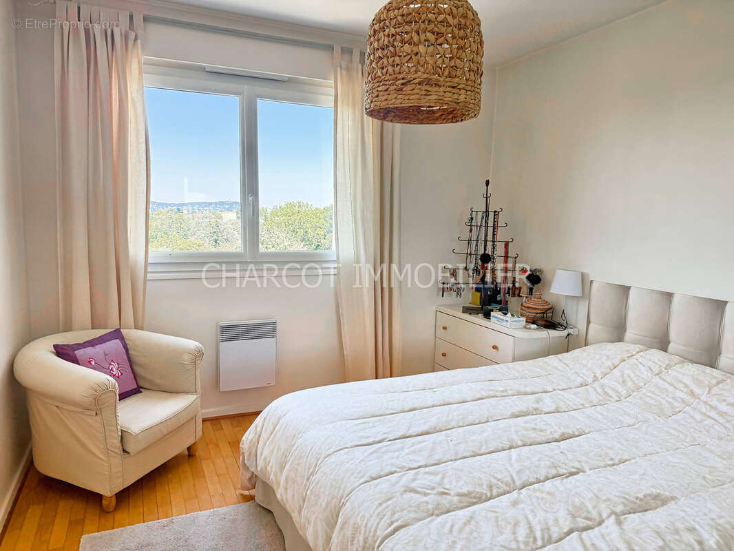 LYON 5ème   Exclusivité  Appartement T4 traversant au dernier étage avec ascenseur - photo 14