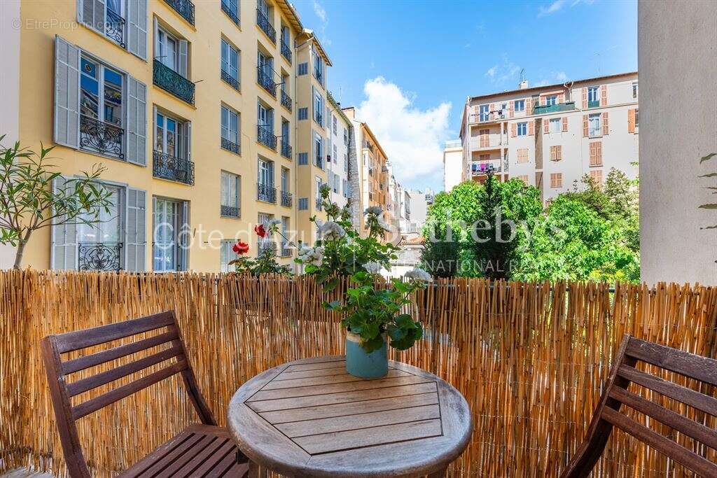 Nice centre appartement bourgeois 4 pièces 85 m² proche Dubouchage au calme avec balcon - photo 16