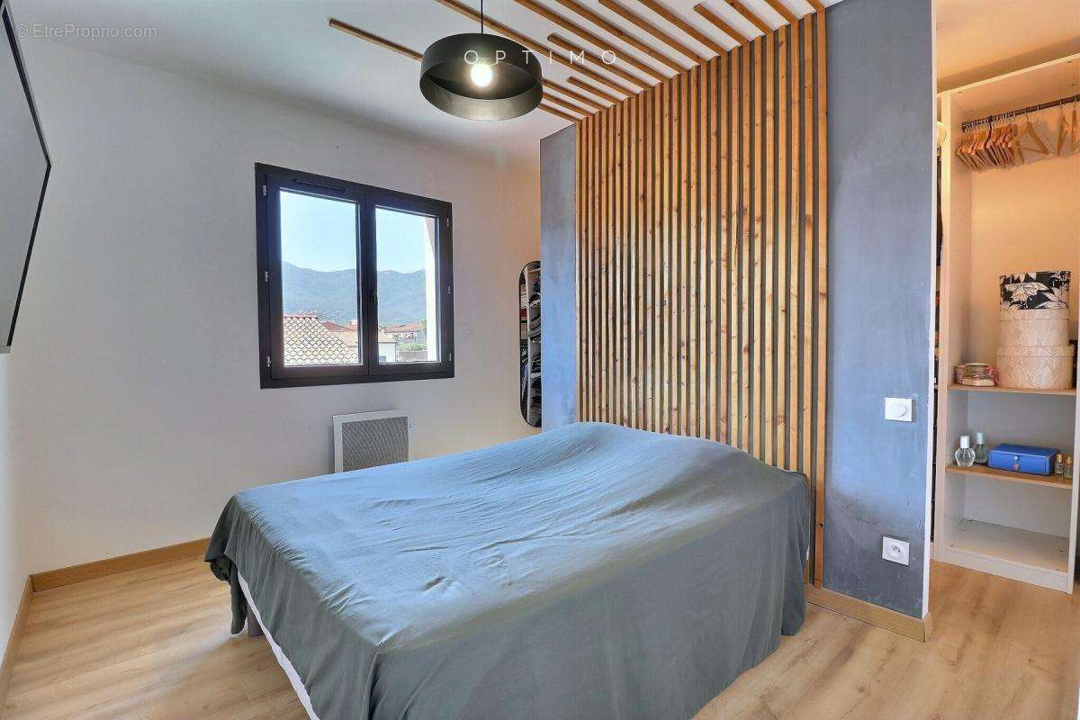 Maison à SAINT-GENIS-DES-FONTAINES