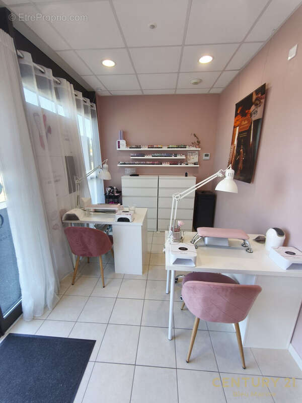 50 m² à Lucon  - photo 5