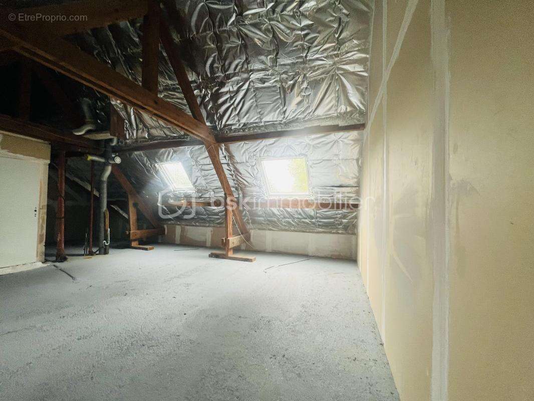 Maison à ROISSY-EN-BRIE