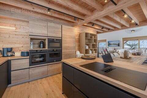 Maison 317 m² à Morzine  - photo 3