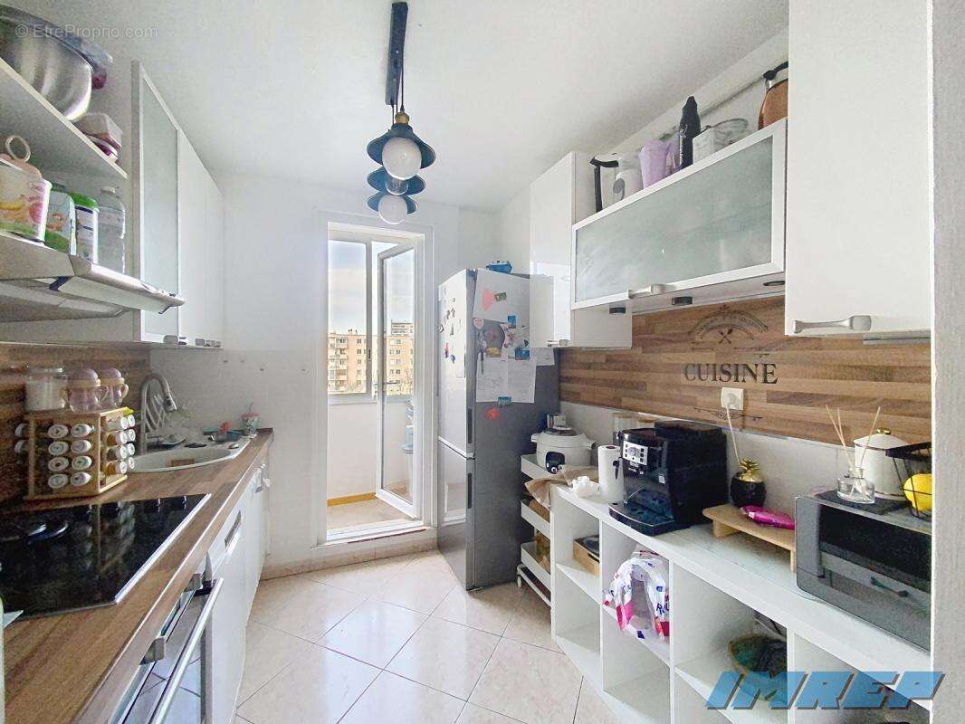 Appartement à MARSEILLE-10E