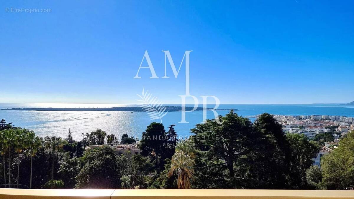 Appartement à CANNES