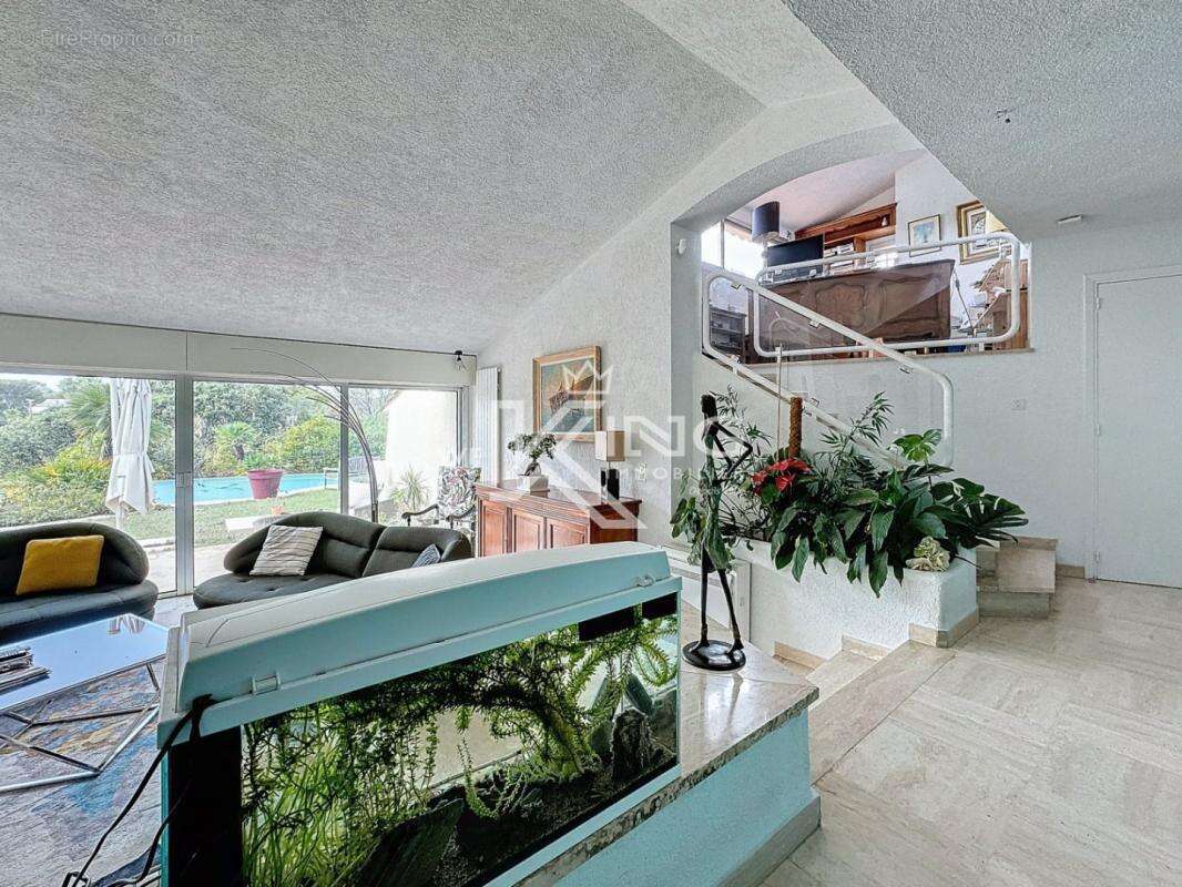 Maison à SAINT-RAPHAEL