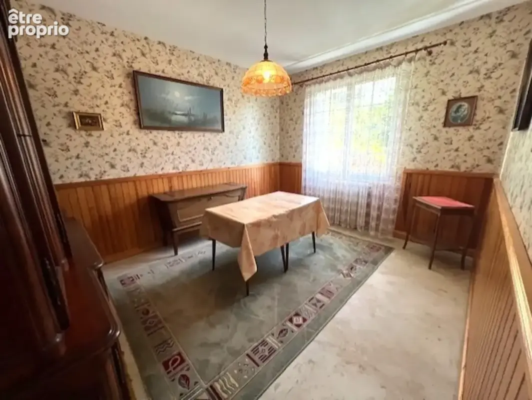 Maison à vendre 8 pièces SAINTES (17) - photo 9