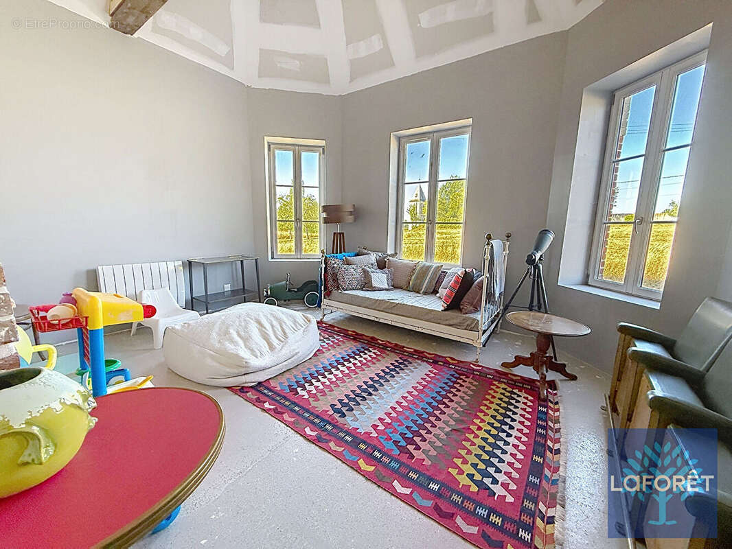 Maison proche BERNAY 10 pièce(s) 260 m2 - photo 6