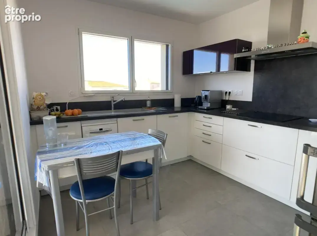 Villa contemporaine avec piscine - emplacement privilégié ! - photo 8