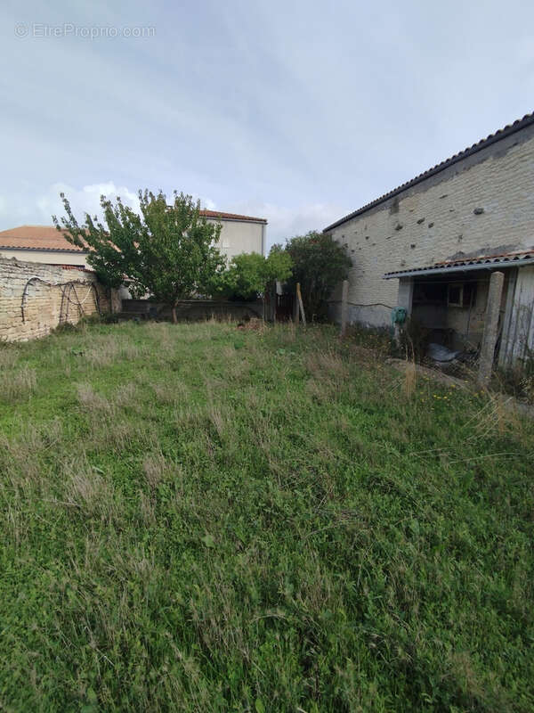 Maison à THAIRE