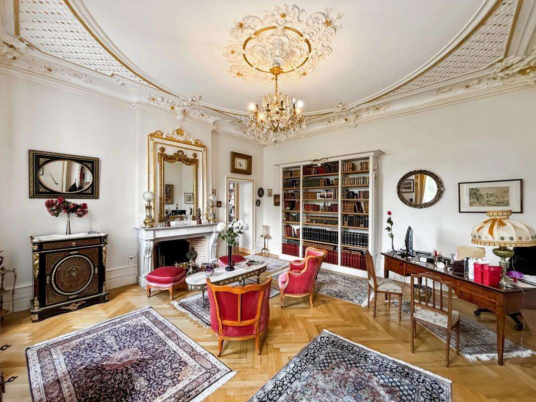 Maison à SAINT-SYMPHORIEN
