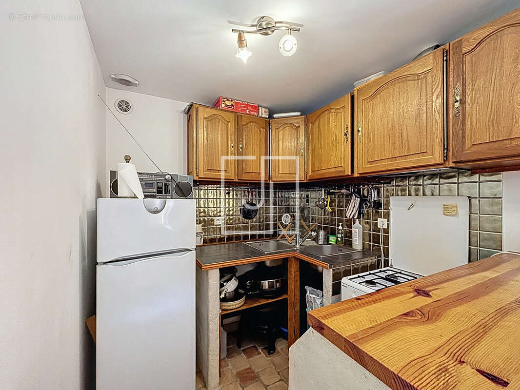 Maison à LE LAUZET-UBAYE