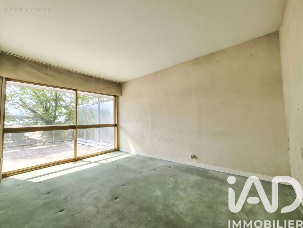 Photo 9 - Appartement à CHARLEVILLE-MEZIERES