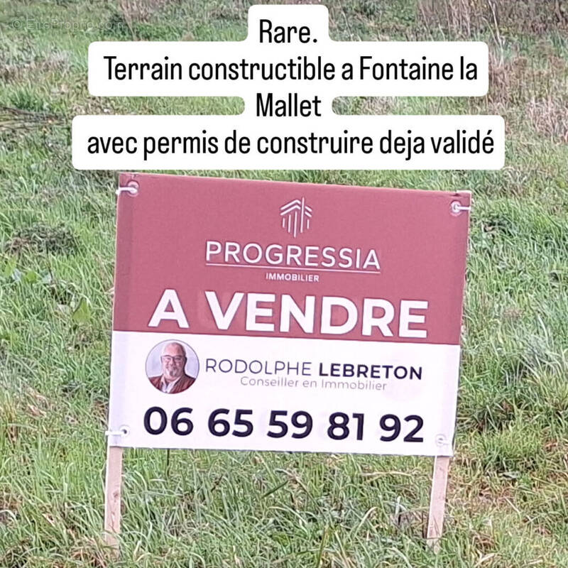 Terrain à FONTAINE-LA-MALLET