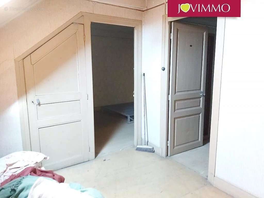 Maison à CHATEAUMEILLANT