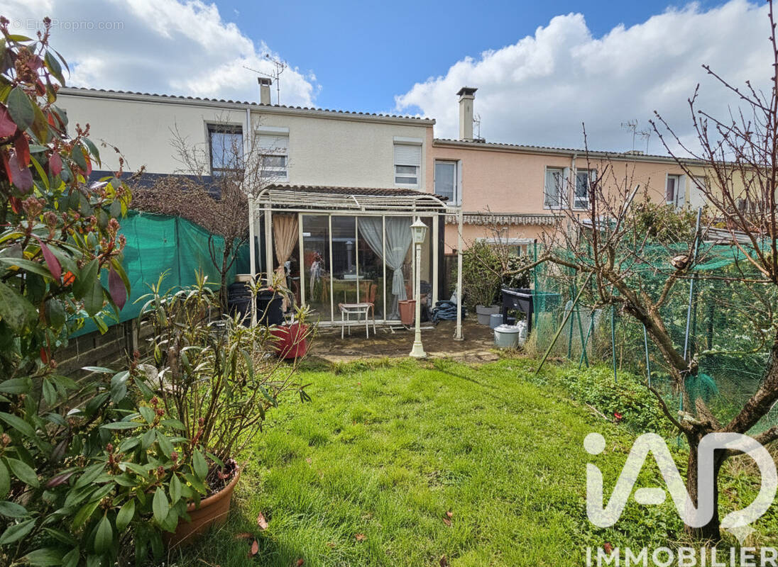 Photo 1 - Maison à SAINT-JEAN