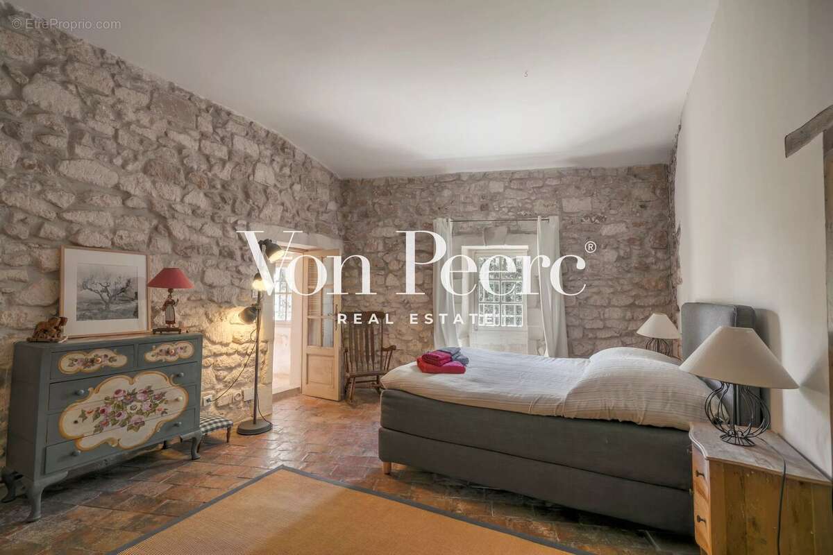 Maison à MAUSSANE-LES-ALPILLES