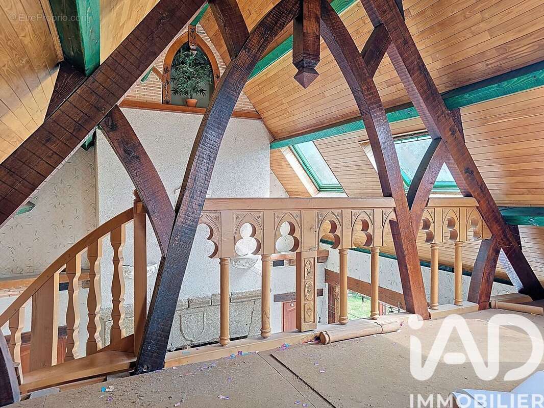 Photo 7 - Maison à LIVRE-SUR-CHANGEON