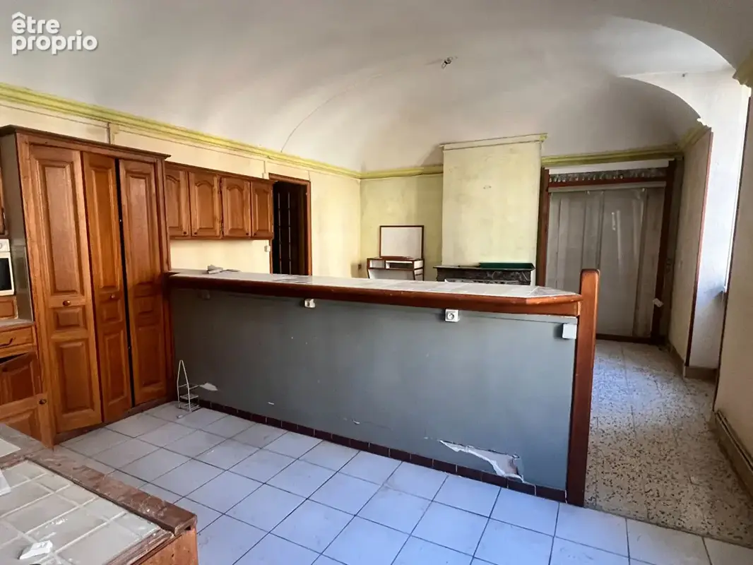 Immeuble 6 appartements et 2 commerces - photo 9