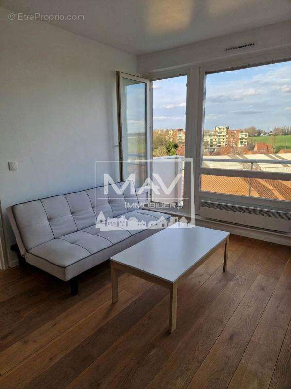 Appartement à WATTIGNIES