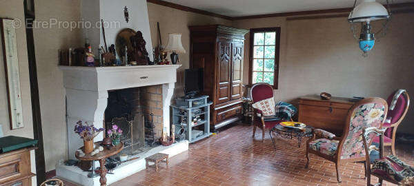 Maison à JONZAC