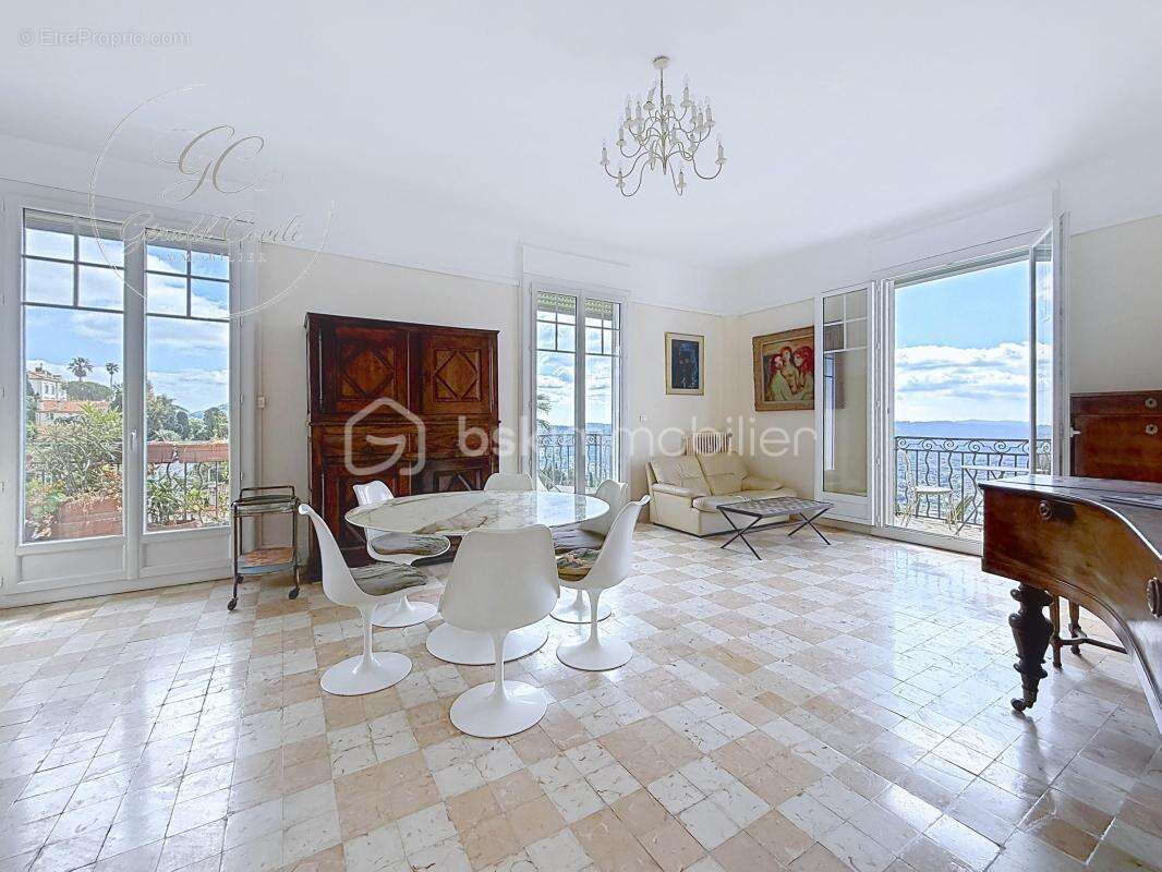 Appartement à GRASSE