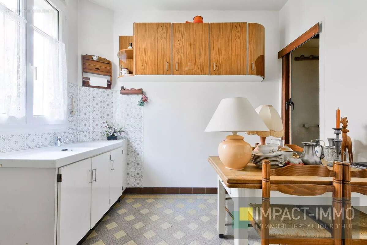 Appartement à LEVALLOIS-PERRET